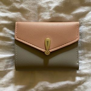 *Last Chance!* Small Wallet